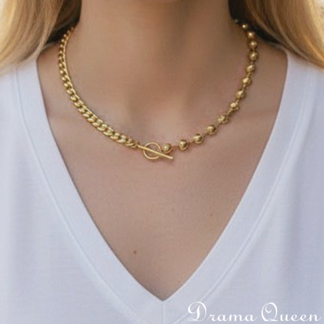 Carla Necklace