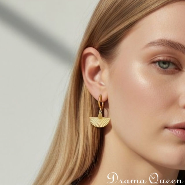 Mandarin Fans Earrings 