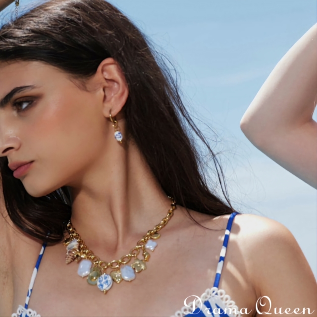 Oriental Porcelain Earrings ( Barrels Shaped) 