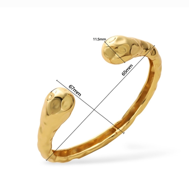 Sandy Stone  Bracelet 