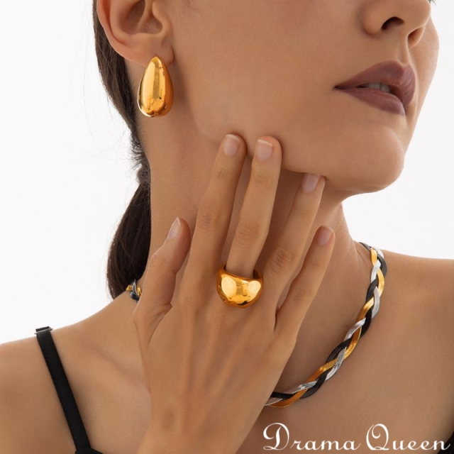 Stella Ring