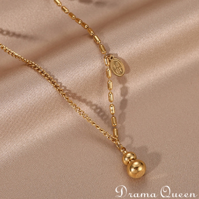 Wulou Necklace